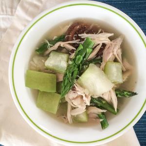 Chinese winter melon chicken soup