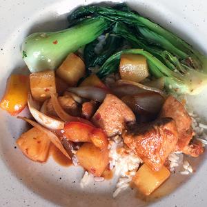 Pineapple Chicken Stir Fry