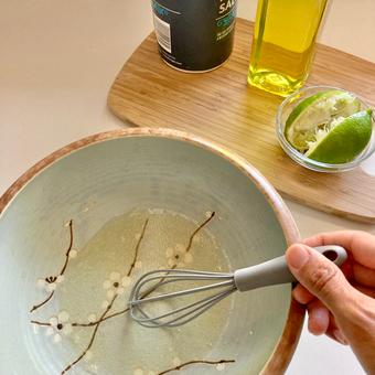 Photo of bowl and whisk