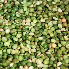 Photo of green split peas, uncooked