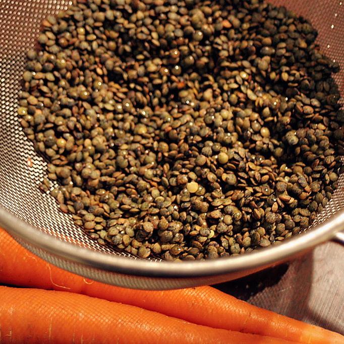Photo of a strainer with lentils