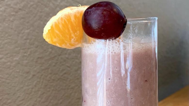 Quick and Creamy Grape Shake.jpeg